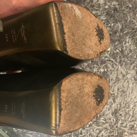 Yves Saint Laurent Tribtoo platform pumps. - Picture 13 of 13
